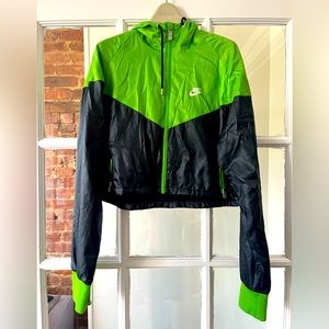 Vintage Cropped Block Colors Nike Windbreaker